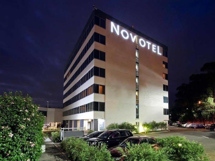 Novotel Sydney West Hq Rooty Hill Exterior foto